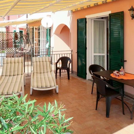 Apartment Samuele By Interhome Civezza Exterior foto